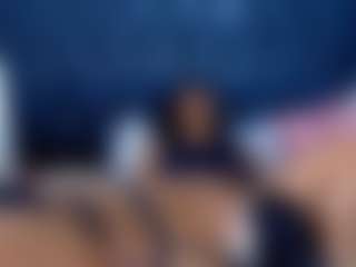 queenzhara's Live Sex Cam Show