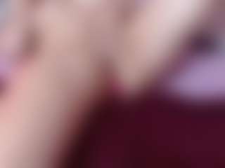 Live cam show with rapunsel-winter - Small Tits on AdultVida.com