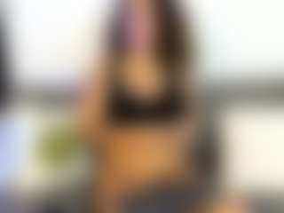 MonicaSaenz's Live Sex Cam Show