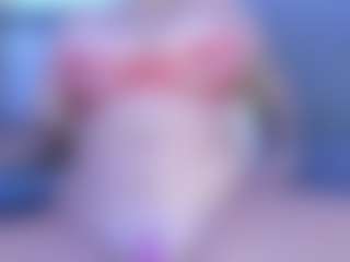 Live cam show with MonicaSaenz - Creampie on Mixed Magazine Live