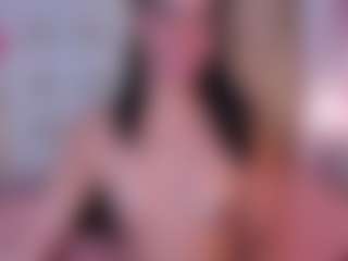 ScarletDoll's Live Sex Cam Show