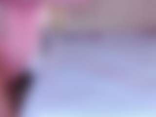 Live cam show with ScarletDoll - Shake on Cam Slut