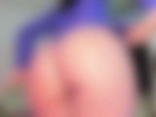 silvanna-more's Live Sex Cam Show