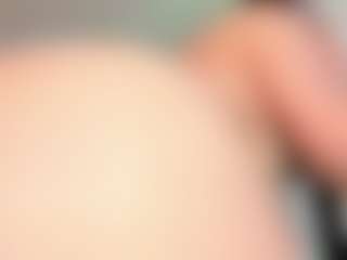 silvanna-more's Live Sex Cam Show
