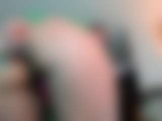 silvanna-more's Live Sex Cam Show