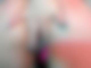 silvanna-more's Live Sex Cam Show