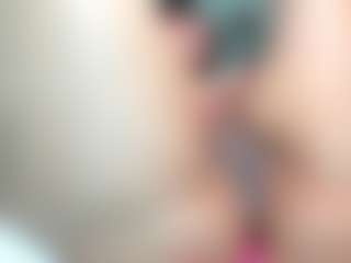 silvanna-more's Live Sex Cam Show
