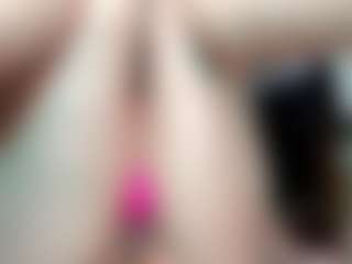 silvanna-more's Live Sex Cam Show