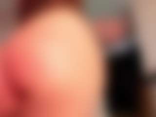 silvanna-more's Live Sex Cam Show