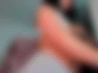 Live cam show with silvanna-more - Athletic Shaved Pussy on Pornisteam.com