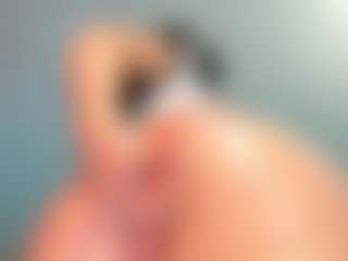 silvanna-more's Live Sex Cam Show