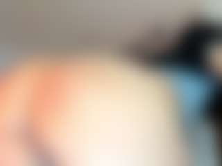 silvanna-more's Live Sex Cam Show