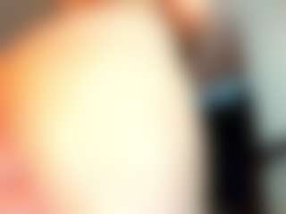 silvanna-more's Live Sex Cam Show