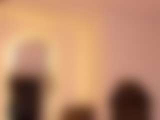 silvanna-more's Live Sex Cam Show