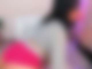 silvanna-more's Live Sex Cam Show