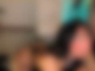 silvanna-more's Live Sex Cam Show