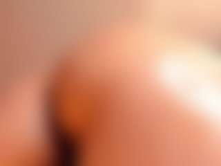 silvanna-more's Live Sex Cam Show