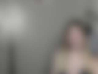 Live cam show with Stefaniasweet - Femdom on sexylive.show