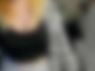 Live cam show with Stefaniasweet - Blonde Hair on xDating