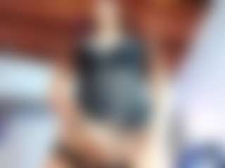 Live cam show with victoriazc - Fingering on Camsoda