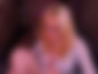 Live cam show with AshleyBurke - Cute on Strip Flash - Live Sex Shows