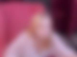 Live cam show with AshleyBurke - Petite Young Adult on Gym Cam Girls