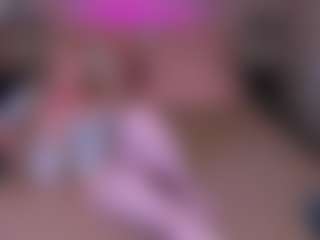 Live cam show with AshleyBurke - Petite on Gym Cam Girls