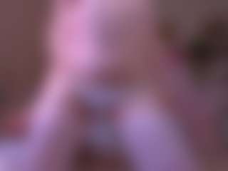 Live cam show with AshleyBurke - Green Eyes on Camsoda