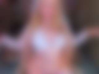 Live cam show with AshleyBurke - Cute on camwithhim.com