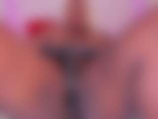 Live cam show with AvaJamess - Fetish MILF on Streamer API