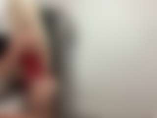 blondebunny999's Live Sex Cam Show