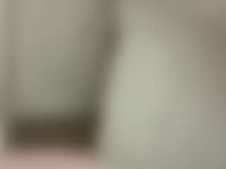 blondebunny999's Live Sex Cam Show
