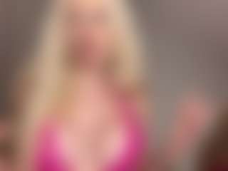 blondebunny999's Live Sex Cam Show