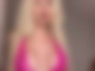 blondebunny999's Live Sex Cam Show
