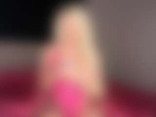 blondebunny999's Live Sex Cam Show