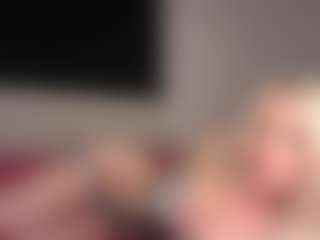 blondebunny999's Live Sex Cam Show