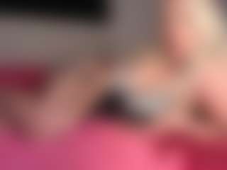 blondebunny999's Live Sex Cam Show