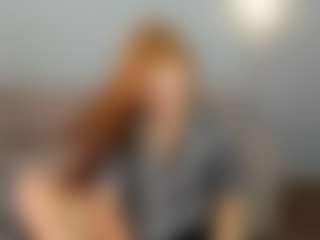 Live cam show with Charlotte-Smity - Upskirt on TeamSkeetLive