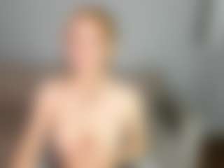 Live cam show with Charlotte-Smity - Yoga on xDating