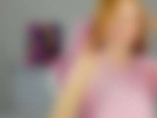 Live cam show with Charlotte-Smity - Role Play on AdultVida.com