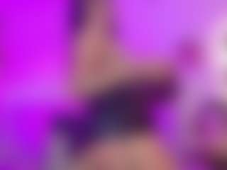 cristal-dream's Live Sex Cam Show