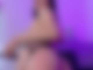 cristal-dream's Live Sex Cam Show