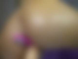Live cam show with DezireDoly - Butt Plug on camgirlchat.live