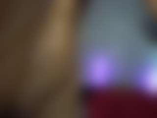 Live cam show with DezireDoly - Athletic Young Adult on Camsoda
