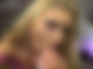 DezireDoly's Live Sex Cam Show