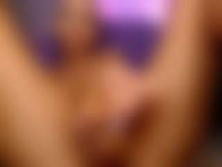 Live cam show with DezireDoly - Morena on Camsoda