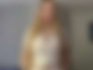 Live cam show with HillaryKoetter - Normal on CamwithHer
