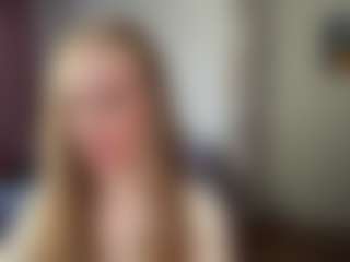 Live cam show with HillaryKoetter - Spanks on SinfulBabes