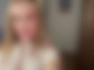 Live cam show with HillaryKoetter - Spanks on madthumbs