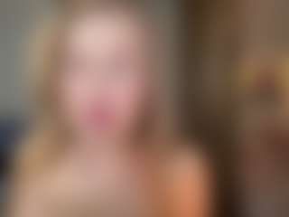 Live cam show with HillaryKoetter - New Big Tits on Uber Horny